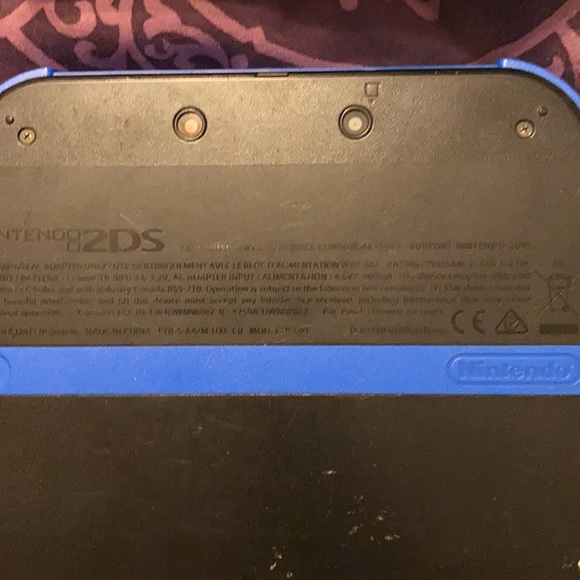 2DS NINTENDO for kids - Picture 6 of 11